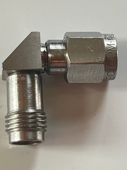 SPECTRUM 1.85MM MALE - 1.85MM FEMALE RF 67GHZ RIGHT ANGLE ADAPTER AE1W83