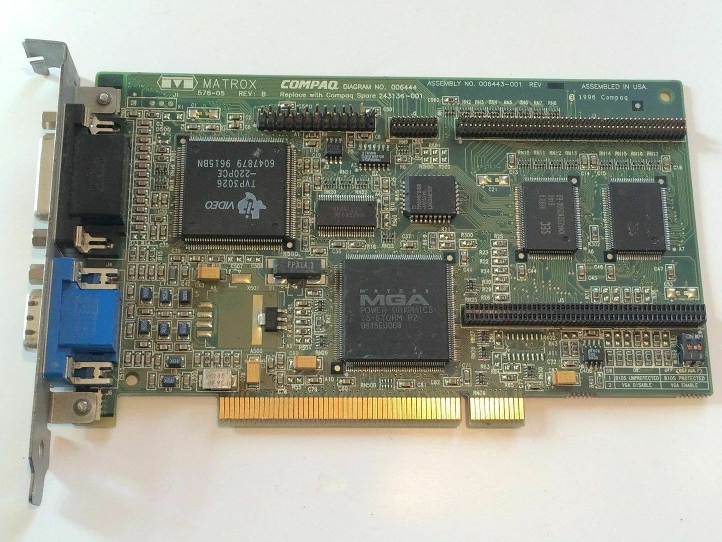 MATROX MILLENIUM MIL/2 79075010144 SVGA GRAPHICS PCI CARD 243136-001 ad2J35