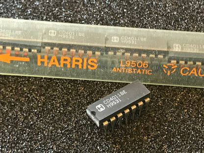 ORIGINAL HARRIS CD4011BE 14 PIN DIL 2 INPUT NAND GATE CHIP UK STOCK x1 fcb27.5