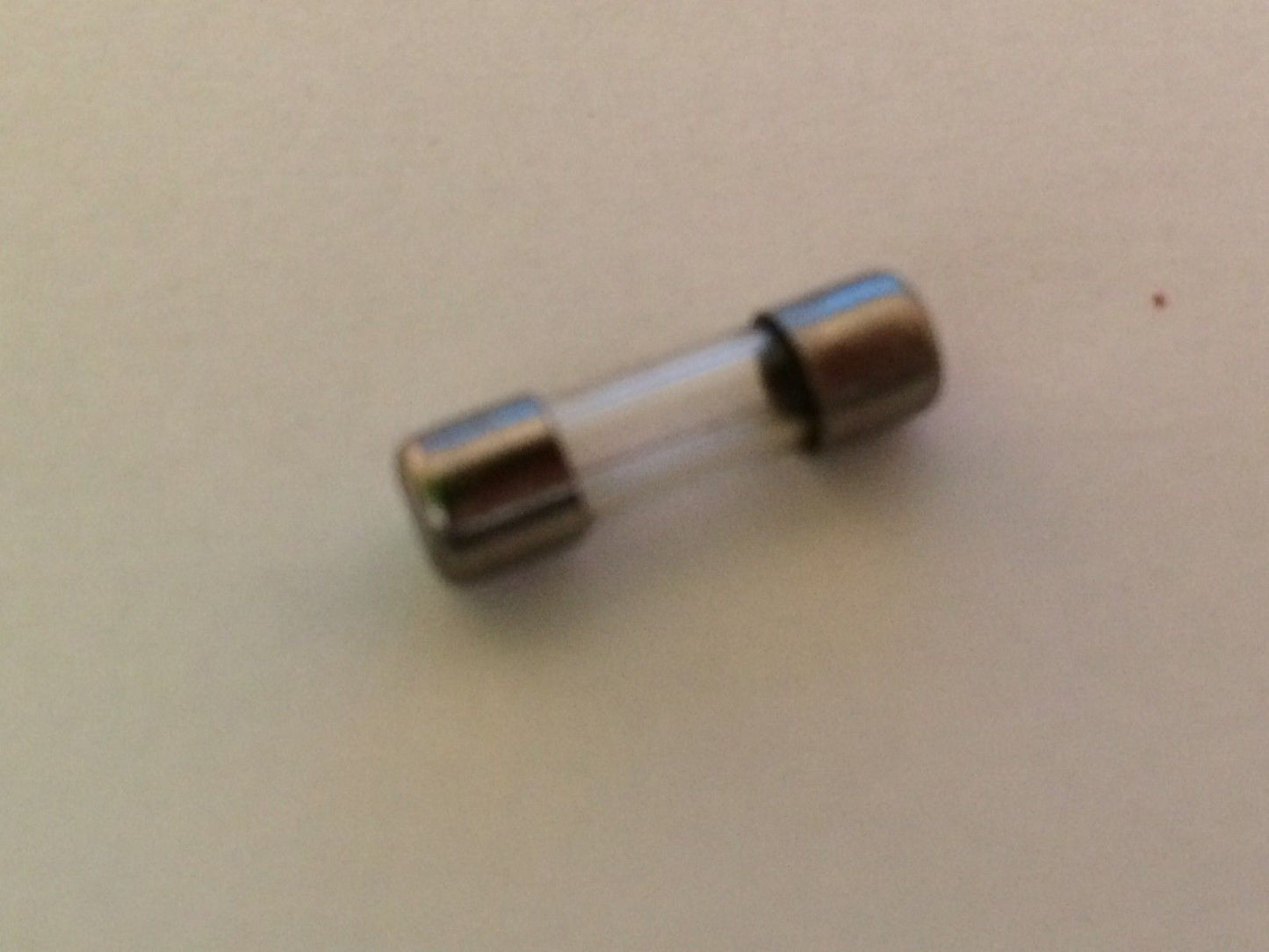15MM GLASS FUSE VINTAGE BELLING-LEE L562 ALL VALUES FROM DROP DOWN LIST