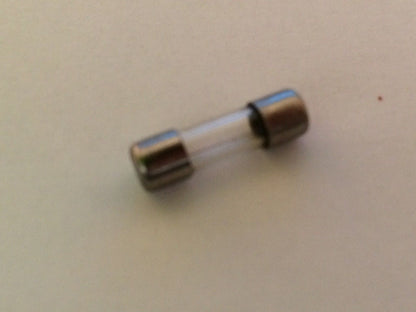 15MM GLASS FUSE VINTAGE BELLING-LEE L562 ALL VALUES FROM DROP DOWN LIST