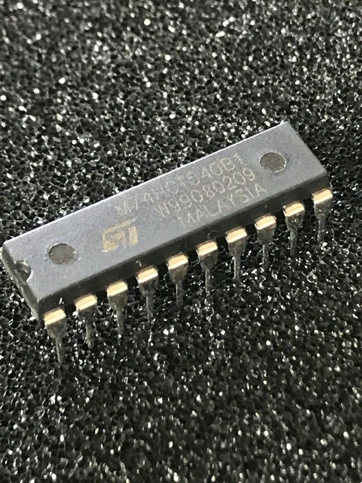 M74HCT540B1 ORIGINAL ST OCTAL BUFFER LINE DRIVER CHIP UK STOCK x1 fcb17.22