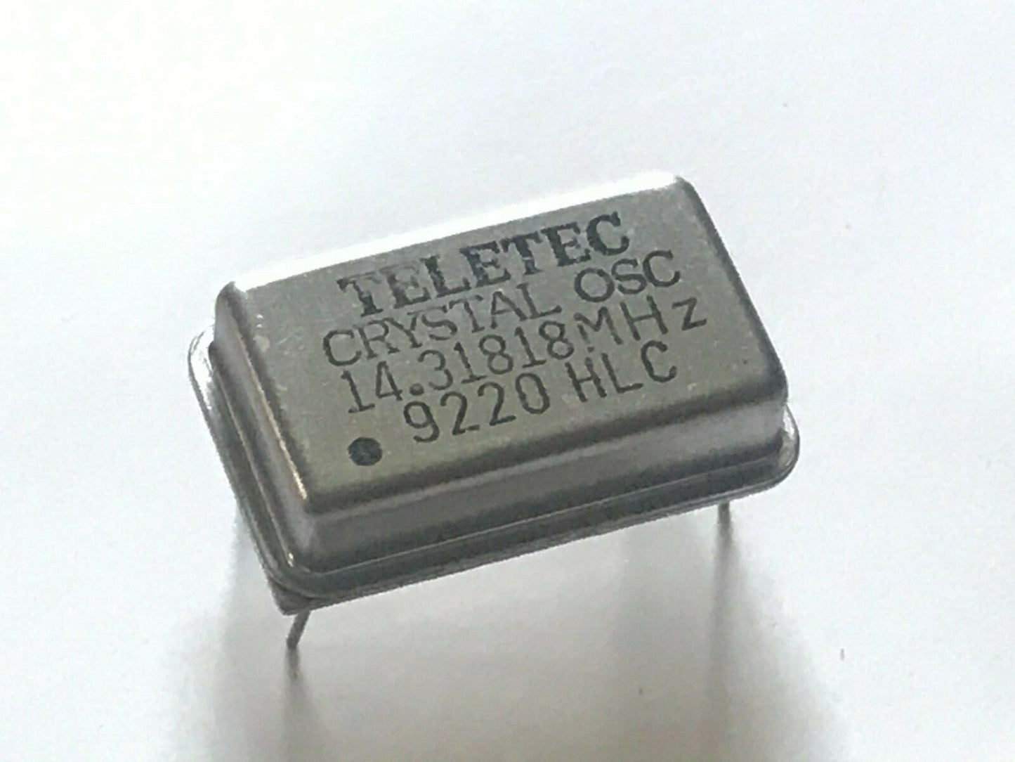XTAL CRYSTAL OSCILLATOR 4 PIN 14 PIN DIL SIZE OLD STYLE ALL FREQUENCIES faa13