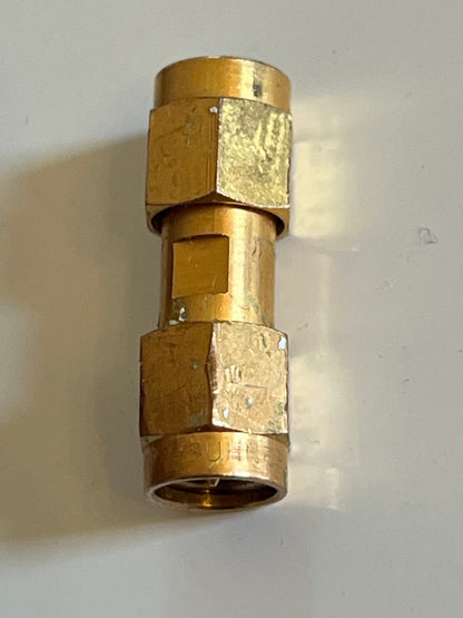 SUHNER SMA MALE - MALE RF ADAPTER 32_SMA-50-0-1 ad2n36