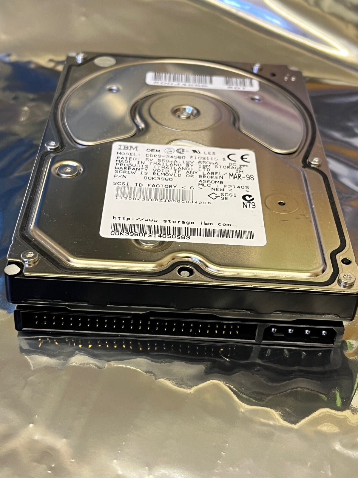 IBM DDRS-34560 00K3980 4560MB 50-PIN SCSI DRIVE ad2J40