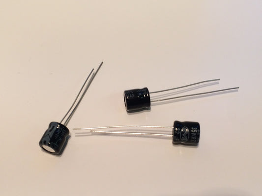 22UF 35V SUB MINIATURE RADIAL ELECTROLYTIC CAPACITOR (x6) bdb41