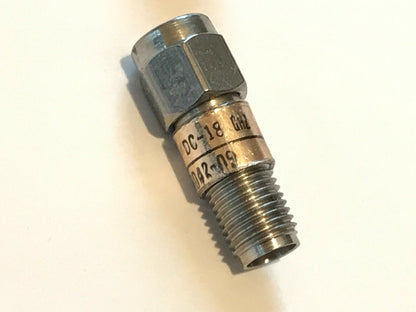 MACOM 2082-6042-09 PRECISION 9dB 2W 18GHz SMA ATTENUATOR fcb27.29