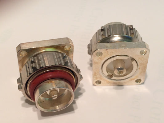 7/16TH CHASSIS MOUNT MALE PANEL PLUG blb35