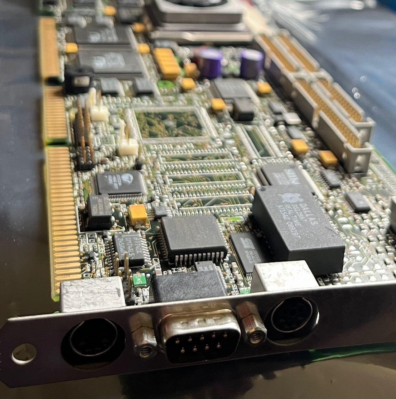 MICROBUS MAT-840 ISA SINGLE BOARD COMPUTER SBC AMD K6-2/300AFR fd3f*