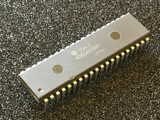 ORIGINAL HITACHI HD63A03RP 40 PIN DIL CPU CHIP UK STOCK x1 fcb27.3
